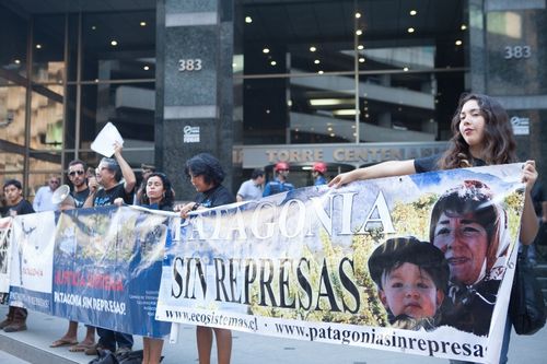 Protests in Santiago against HidroAysén