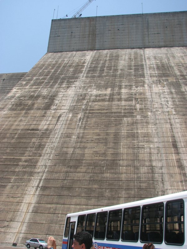 The stark dam wall of Guri Dam.
